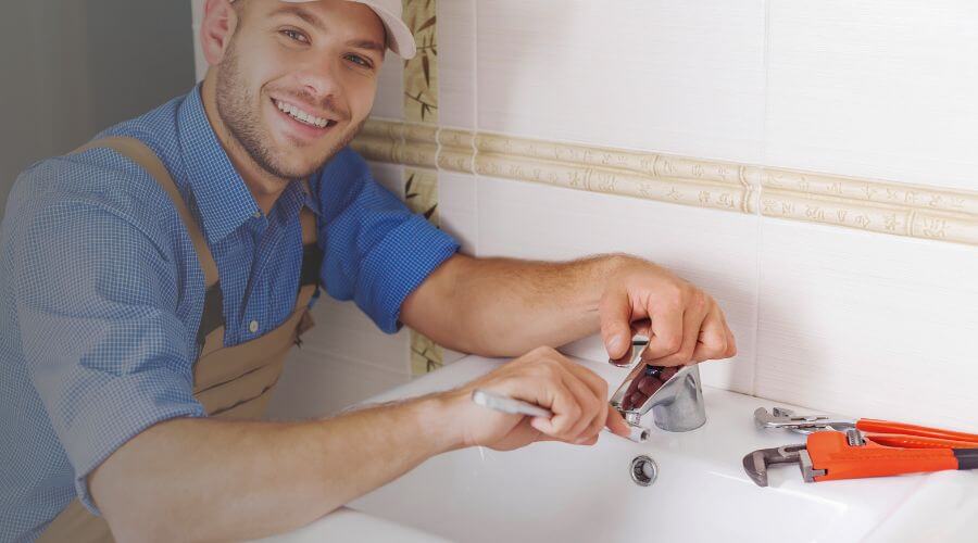 Handle or spout repair in Quasqueton, IA